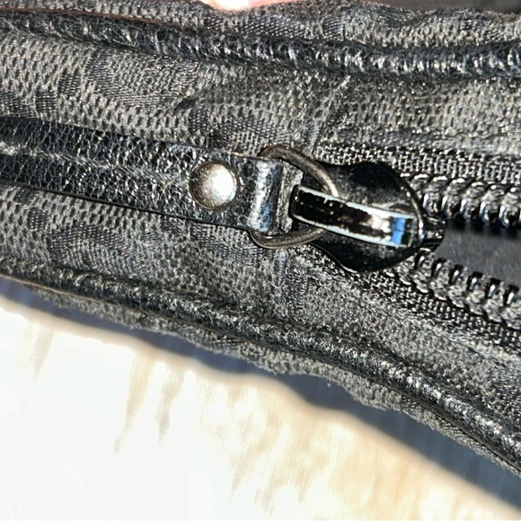 Gucci Black Monogram vintage cigar/cigarette case - Picture 4 of 5